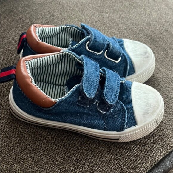 🔥 Blue and Brown Kids Shoes 🔥 - Picture 7 of 7